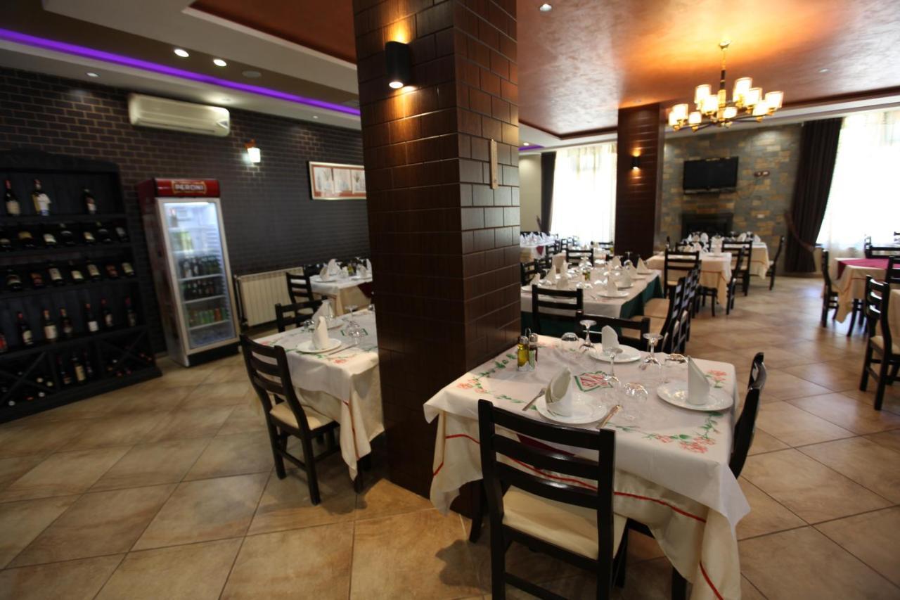 Guesthouse Hamiti Llogara Dukat ภายนอก รูปภาพ